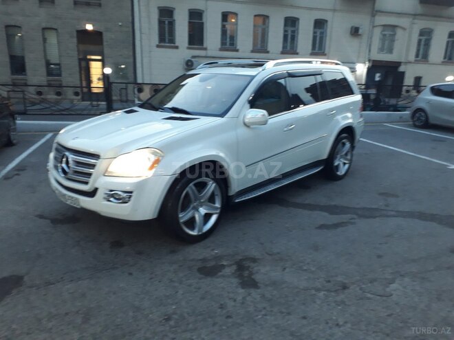 Mercedes GL 550-8