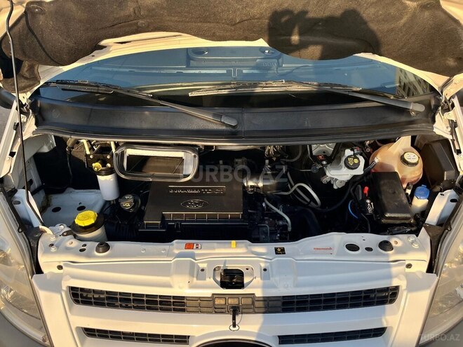 Ford Transit-19