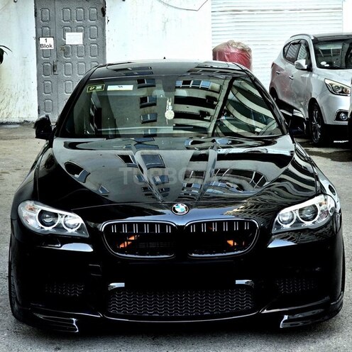 BMW 528-1