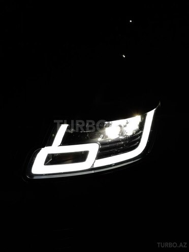 Land Rover Range Rover-11
