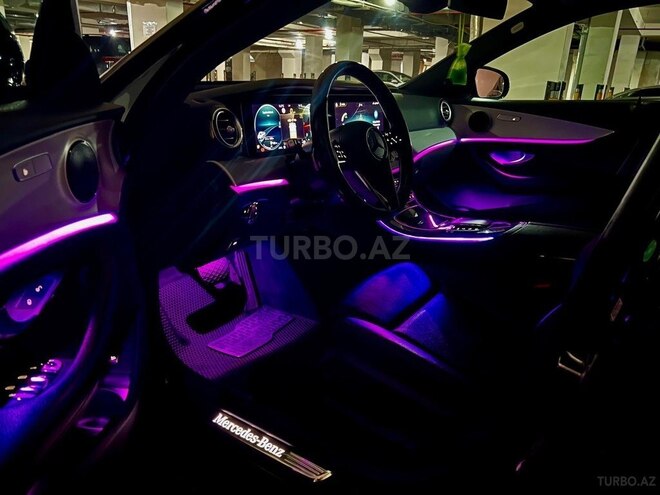 Mercedes E 200 d 2021, 97,000 km - 1.6 л - Bakı