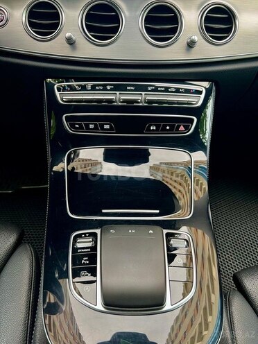 Mercedes E 200 d 2021, 97,000 km - 1.6 л - Bakı