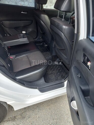 Hyundai i30 2010, 280,000 km - 1.6 л - İsmayıllı