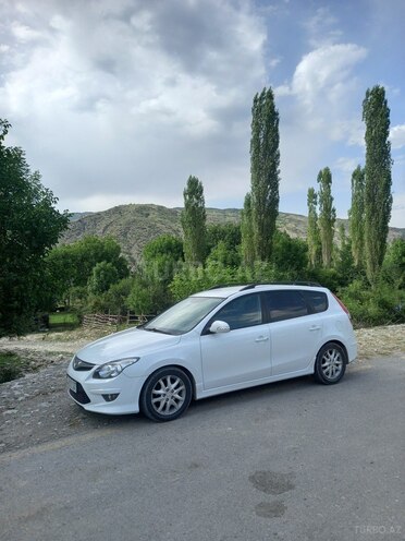 Hyundai i30 2010, 280,000 km - 1.6 л - İsmayıllı