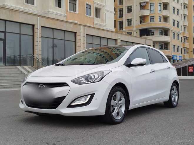 Hyundai i30 2011, 256,000 km - 1.6 л - Bakı
