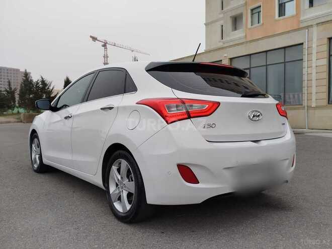 Hyundai i30 2011, 256,000 km - 1.6 л - Bakı