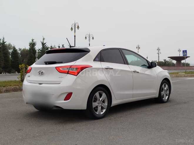 Hyundai i30 2011, 256,000 km - 1.6 л - Bakı