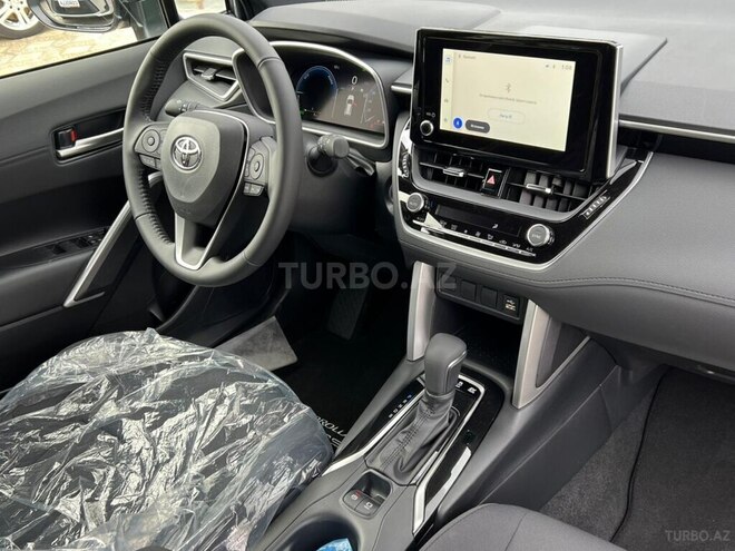 Toyota Corolla Cross-15