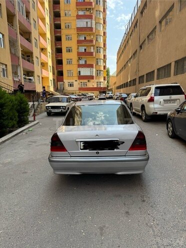 Mercedes C 180 1999, 209,000 km - 1.8 л - Bakı