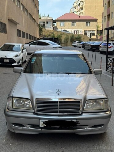 Mercedes C 180 1999, 209,000 km - 1.8 л - Bakı