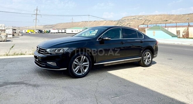 Volkswagen Passat 2021, 64,000 km - 1.4 l - Bakı