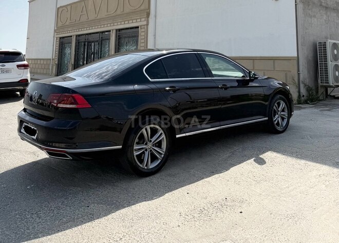 Volkswagen Passat 2021, 64,000 km - 1.4 l - Bakı