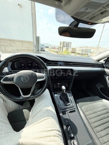 Volkswagen Passat 2021, 64,000 km - 1.4 l - Bakı