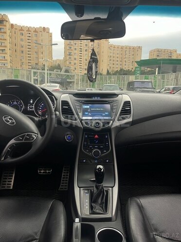 Hyundai Elantra 2014, 200,000 km - 1.8 л - Bakı