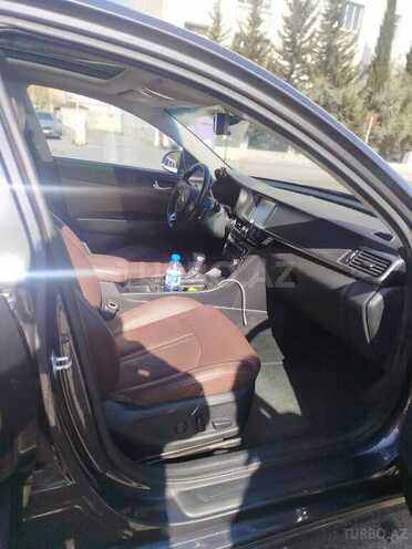 Kia K5-6