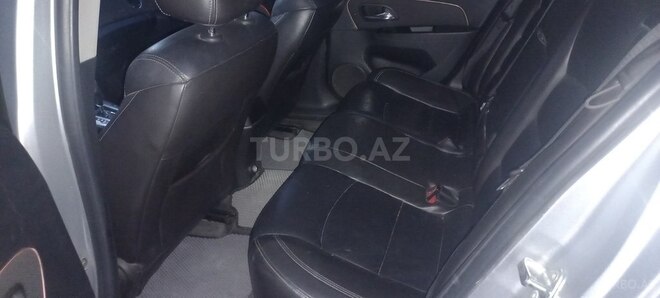 Chevrolet Cruze-7