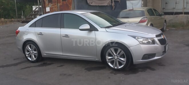 Chevrolet Cruze-4