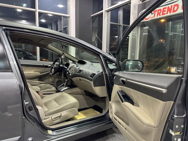 Honda Civic 2010, 273,000 km - 1.3 l - Xırdalan