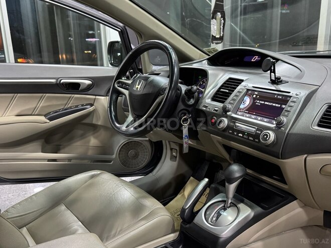 Honda Civic 2010, 273,000 km - 1.3 l - Xırdalan