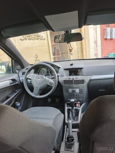 Opel Astra-8