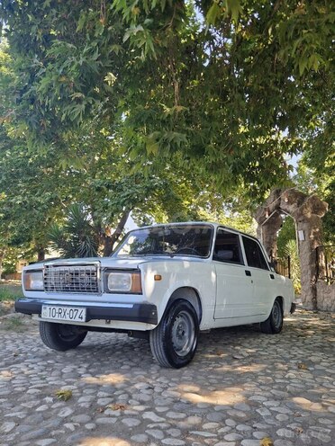 LADA (VAZ) 2107 2004, 86,000 km - 1.6 л - Goranboy