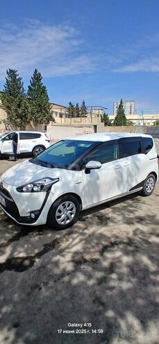 Toyota Sienta 2016, 84,000 km - 1.5 l - Bakı
