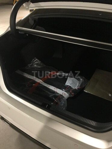 Toyota Camry 2024, 4,000 km - 2.0 л - Bakı