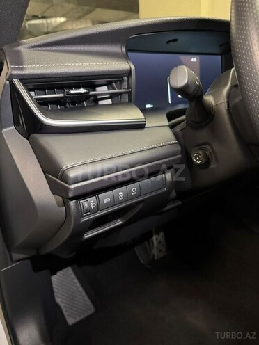 Toyota Camry 2024, 4,000 km - 2.0 л - Bakı
