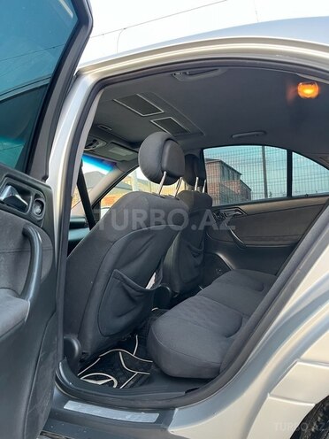 Mercedes C 220 d 2001, 400,000 km - 2.2 l - Bakı