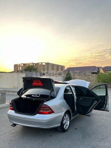 Mercedes C 220 d 2001, 400,000 km - 2.2 l - Bakı