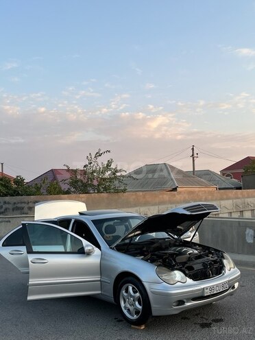 Mercedes C 220 d 2001, 400,000 km - 2.2 l - Bakı