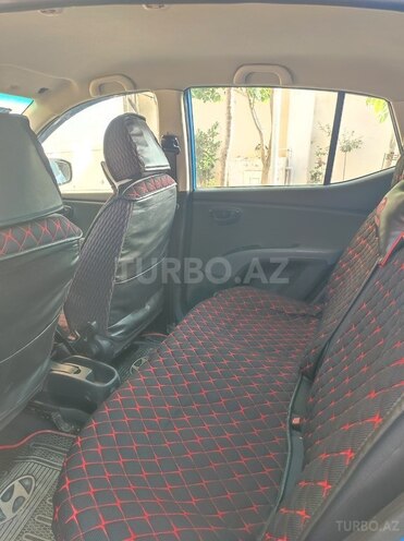Hyundai i10 2009, 250,000 km - 1.3 l - Bakı