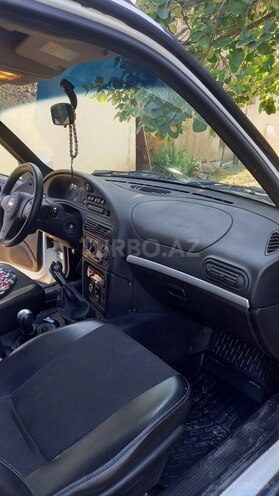 Chevrolet Niva 2011, 144,000 km - 1.7 l - Qusar