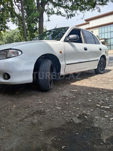 Hyundai Accent 1998, 500,000 km - 1.5 л - Xudat