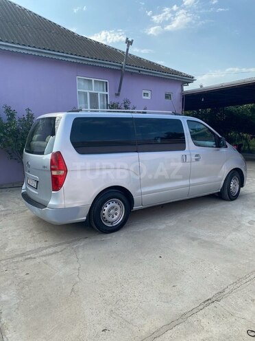 Hyundai H-1 2009, 616,895 km - 2.5 l - Biləsuvar