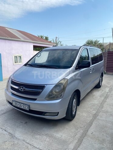 Hyundai H-1 2009, 616,895 km - 2.5 l - Biləsuvar