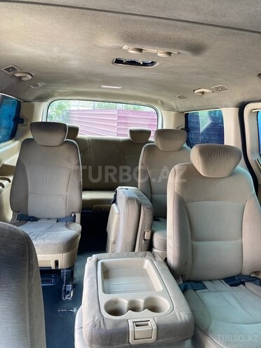 Hyundai H-1 2009, 616,895 km - 2.5 l - Biləsuvar