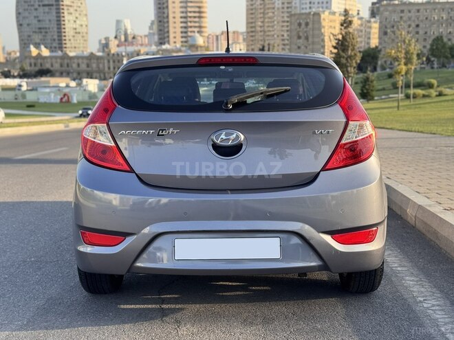 Hyundai Accent 2016, 102,000 km - 1.4 l - Bakı