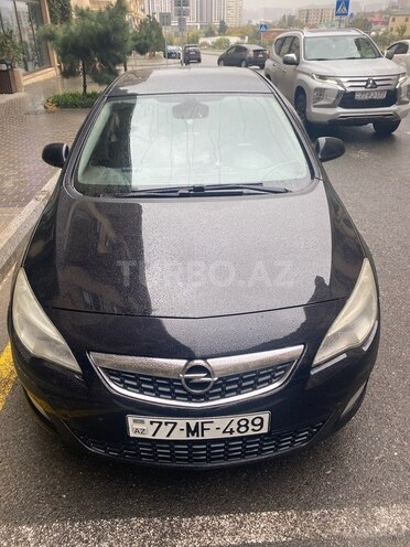 Opel Astra 2011, 335,000 km - 1.3 l - Bakı