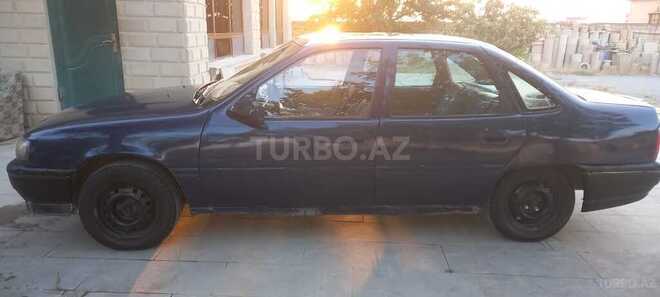 Opel Vectra 1990, 350,000 km - 1.6 l - Sumqayıt