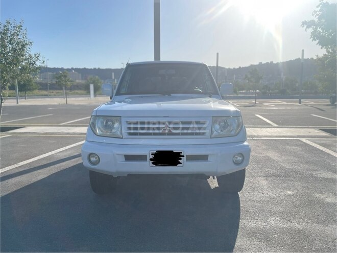 Mitsubishi Pajero io 2000, 254,000 km - 1.8 л - Bakı