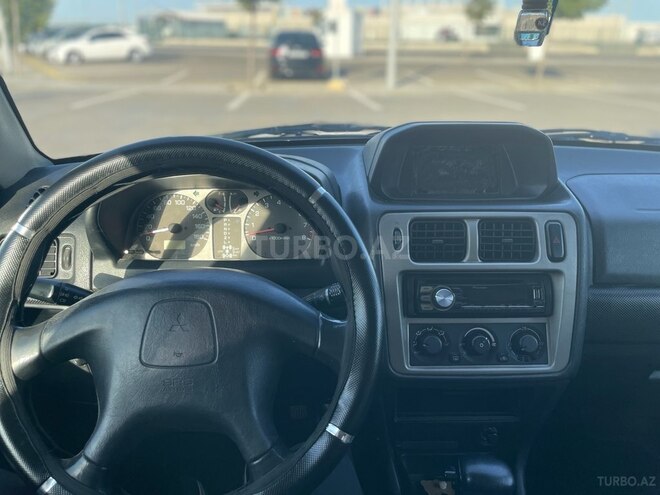 Mitsubishi Pajero io 2000, 254,000 km - 1.8 л - Bakı