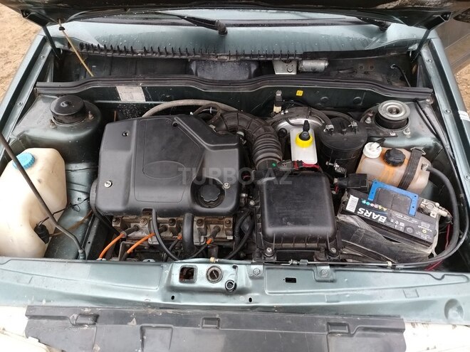 LADA (VAZ) 2115 2009, 480,000 km - 1.6 л - Bakı