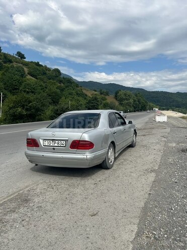 Mercedes E 220 d 1997, 548,666 km - 2.2 l - Bakı