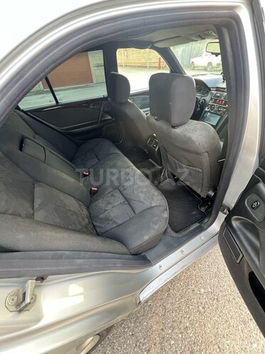 Mercedes E 220 d 1997, 548,666 km - 2.2 l - Bakı