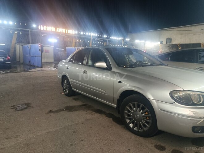 Nissan Sunny 2004, 375,000 km - 1.6 л - Bakı
