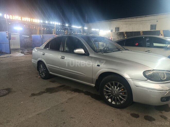 Nissan Sunny 2004, 375,000 km - 1.6 л - Bakı