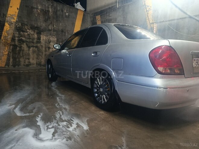 Nissan Sunny 2004, 375,000 km - 1.6 л - Bakı