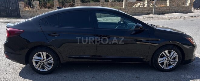 Hyundai Elantra 2019, 93,342 km - 2.0 l - Bakı