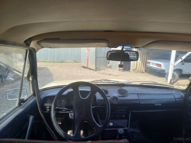 LADA (VAZ) 2106-5